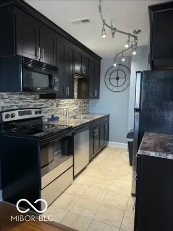 230 E 9th Street Indianapolis IN 46204