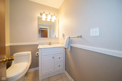 1546 E Highway 26 Hartford City IN 47348