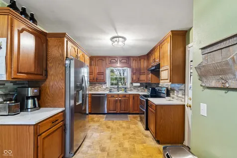 5769 Henderson Drive Brownsburg IN 46112