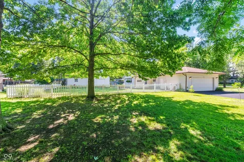 5769 Henderson Drive Brownsburg IN 46112
