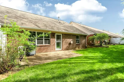 3939 Gray Pond Court Indianapolis IN 46237