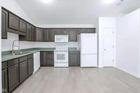 3939 Gray Pond Court Indianapolis IN 46237