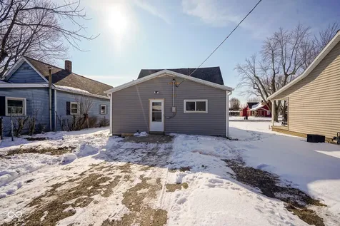 412 Main Street Elwood IN 46036