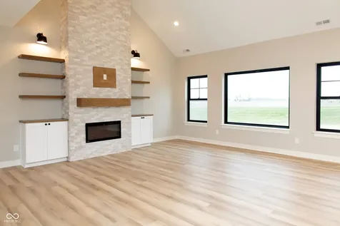 13562 Creekridge Lane Fishers IN 46055