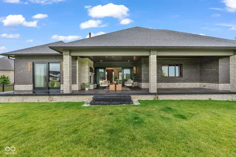 3995 Chapel Hill Court Bargersville IN 46106