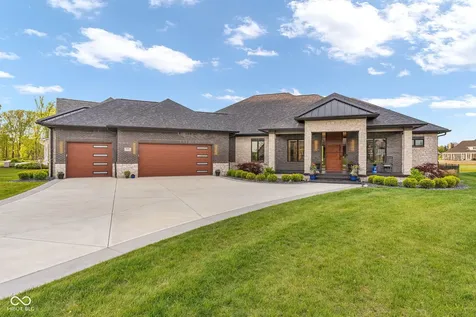 3995 Chapel Hill Court Bargersville IN 46106