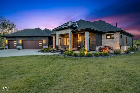 3995 Chapel Hill Court Bargersville IN 46106
