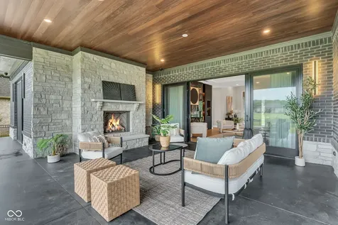 3995 Chapel Hill Court Bargersville IN 46106