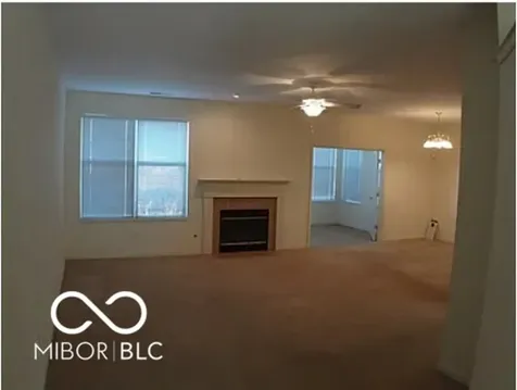 6214 Bishops Pond Lane N Indianapolis IN 46268
