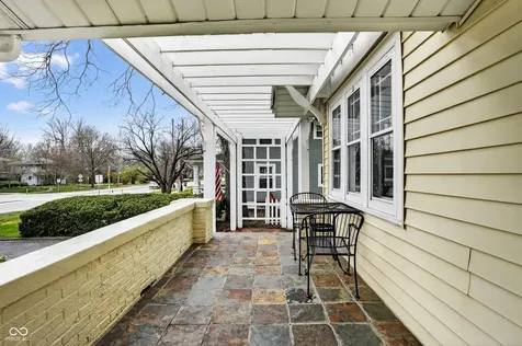 5608 N College Avenue Indianapolis IN 46220