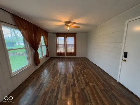 2115 E 91st Street Indianapolis IN 46240