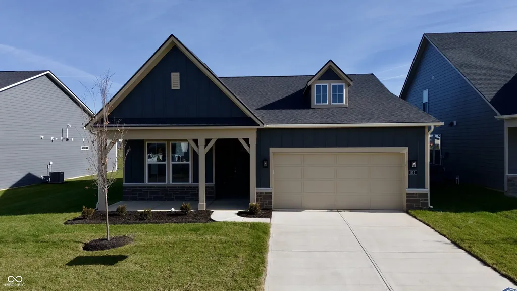 811 Daisy Street Greenwood IN 46143