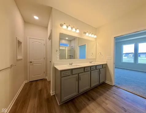 811 Daisy Street Greenwood IN 46143