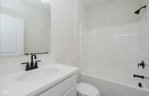 14518 Elsmere Lane Carmel IN 46074