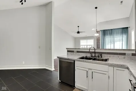 4625 Common Vista Circle Indianapolis IN 46220