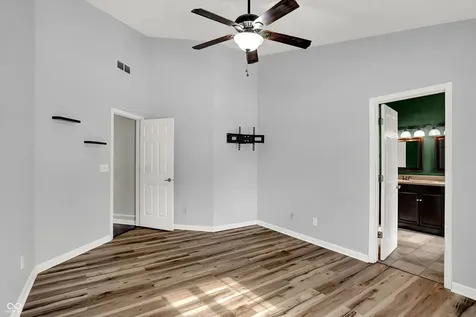 4625 Common Vista Circle Indianapolis IN 46220
