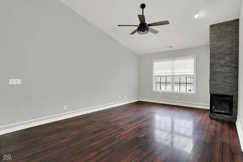 4625 Common Vista Circle Indianapolis IN 46220