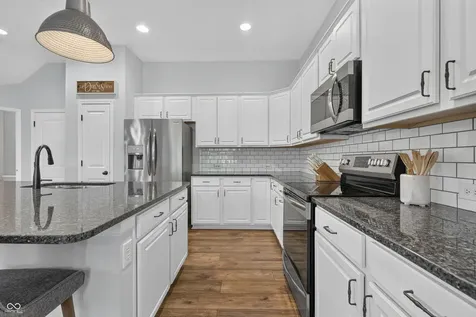 13376 Dorster Street Fishers IN 46037