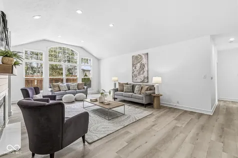10380 Spring Highland Drive Indianapolis IN 46290