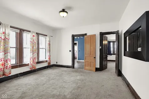 614 E Main Street Greenfield IN 46140