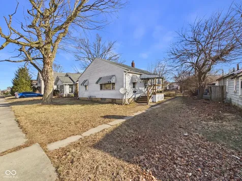 2828 Lincoln Street Anderson IN 46016