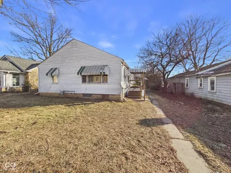 2828 Lincoln Street Anderson IN 46016