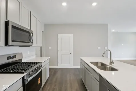 5841 Crotal Avenue Greenwood IN 46143