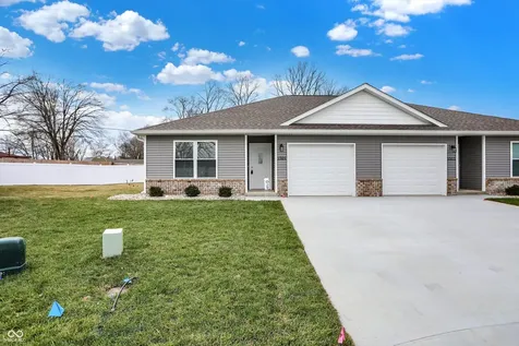 1642 W Paula Drive Columbus IN 47201