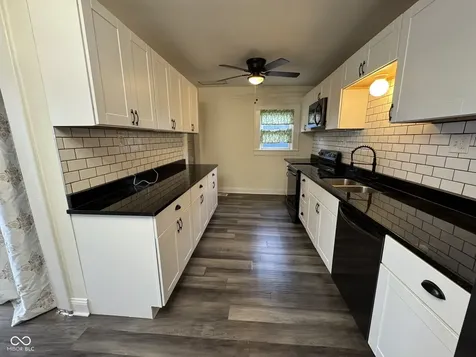 826 E Pleasant Run Parkway North Drive Indianapolis IN 46203