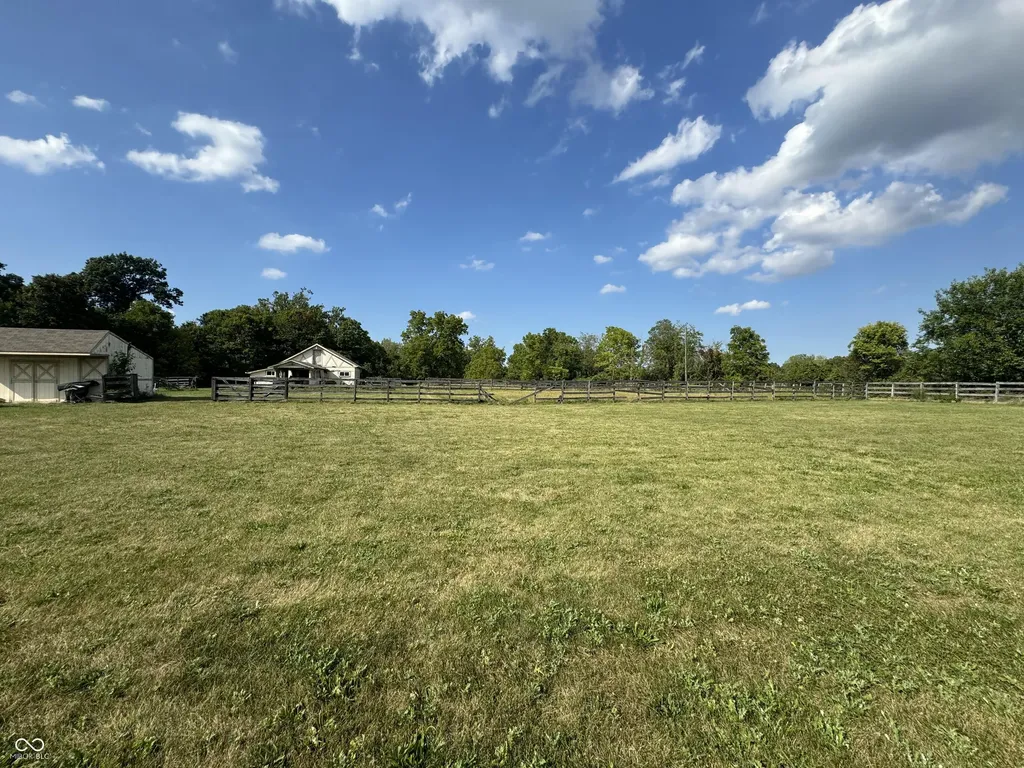6410 E 106th Street Fishers IN 46038