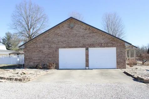 8079 N County Road 1200 E Seymour IN 47274