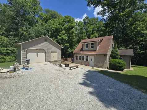 8252 W Chafin Chapel Road Ellettsville IN 47429