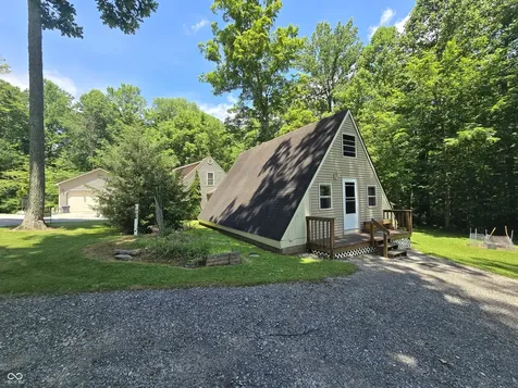 8252 W Chafin Chapel Road Ellettsville IN 47429