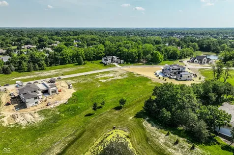 1611 Asherwood Lane Carmel IN 46032