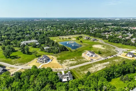 1611 Asherwood Lane Carmel IN 46032