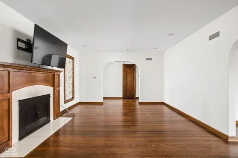 6001 Indianola Avenue Indianapolis IN 46220