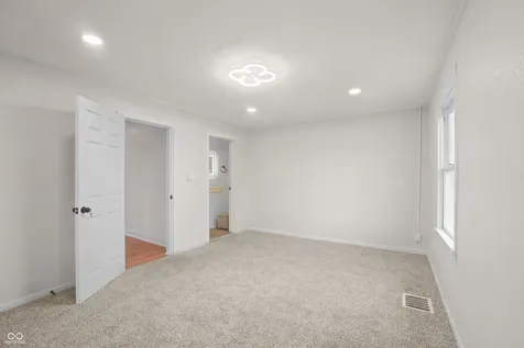 2928 S Arlington Avenue Indianapolis IN 46203