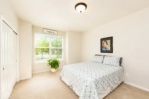 13016 Shiraz Lane Fishers IN 46037