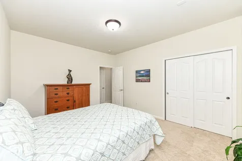 13016 Shiraz Lane Fishers IN 46037