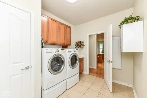 13016 Shiraz Lane Fishers IN 46037