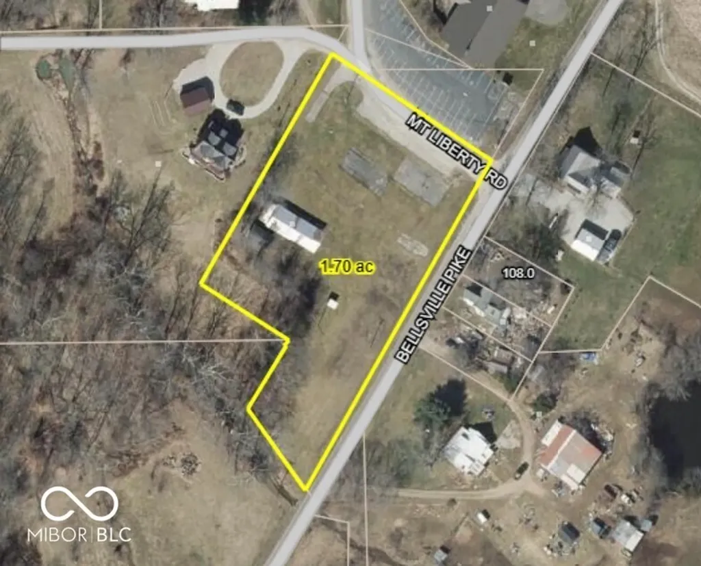 4005 Mt Liberty Road Nashville IN 47448