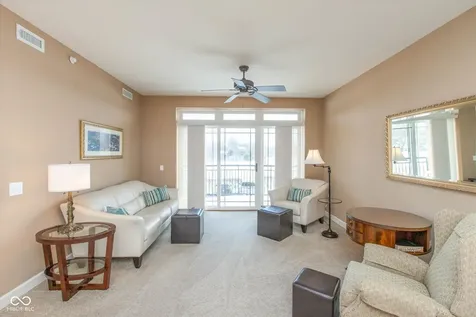 20971 Shoreline Court Noblesville IN 46062