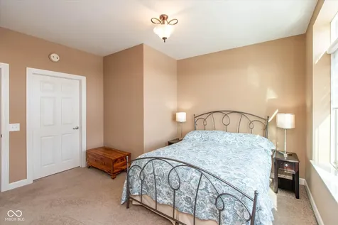20971 Shoreline Court Noblesville IN 46062