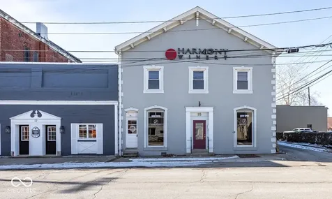 18 N Jefferson Street Knightstown IN 46148