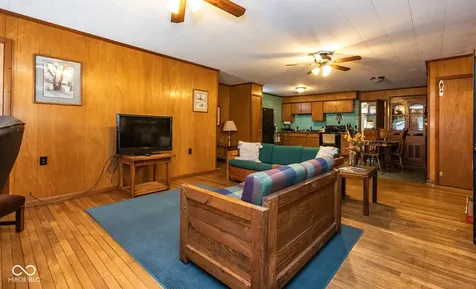 18 N Jefferson Street Knightstown IN 46148