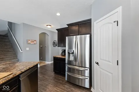 7158 Lakeland Trails Boulevard Indianapolis IN 46259