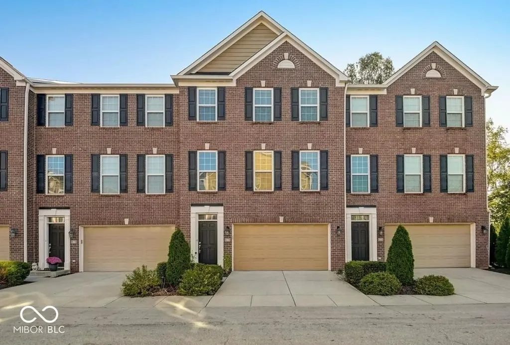 984 Bard Lane Carmel IN 46032