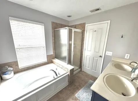 984 Bard Lane Carmel IN 46032