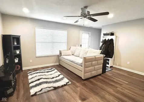984 Bard Lane Carmel IN 46032