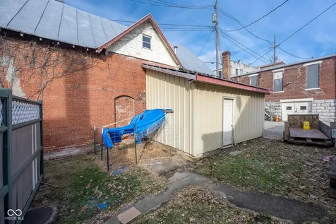 109 W Walnut Street Greencastle IN 46135